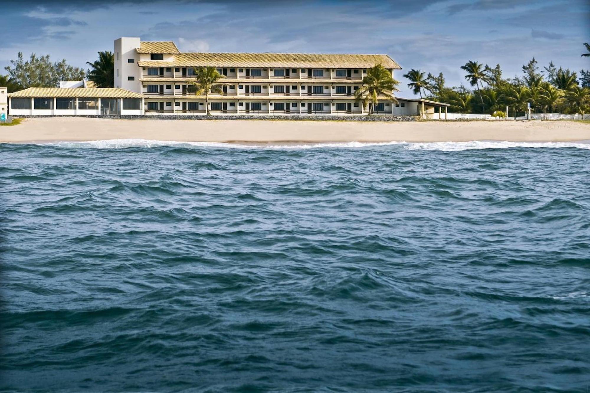Oyo Hotel Arembepe Beach Hotel, Camacari Экстерьер фото