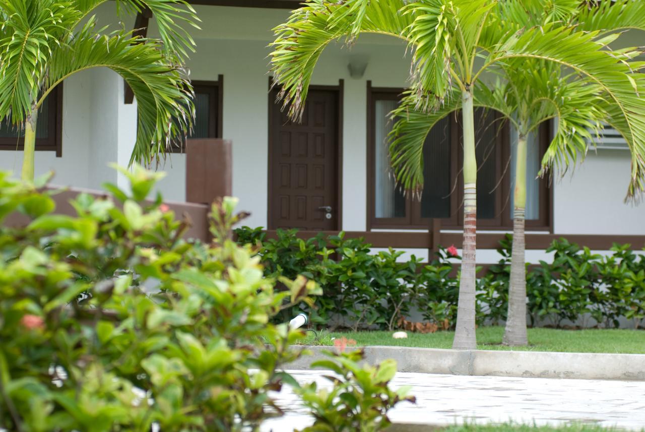 Oyo Hotel Arembepe Beach Hotel, Camacari Экстерьер фото