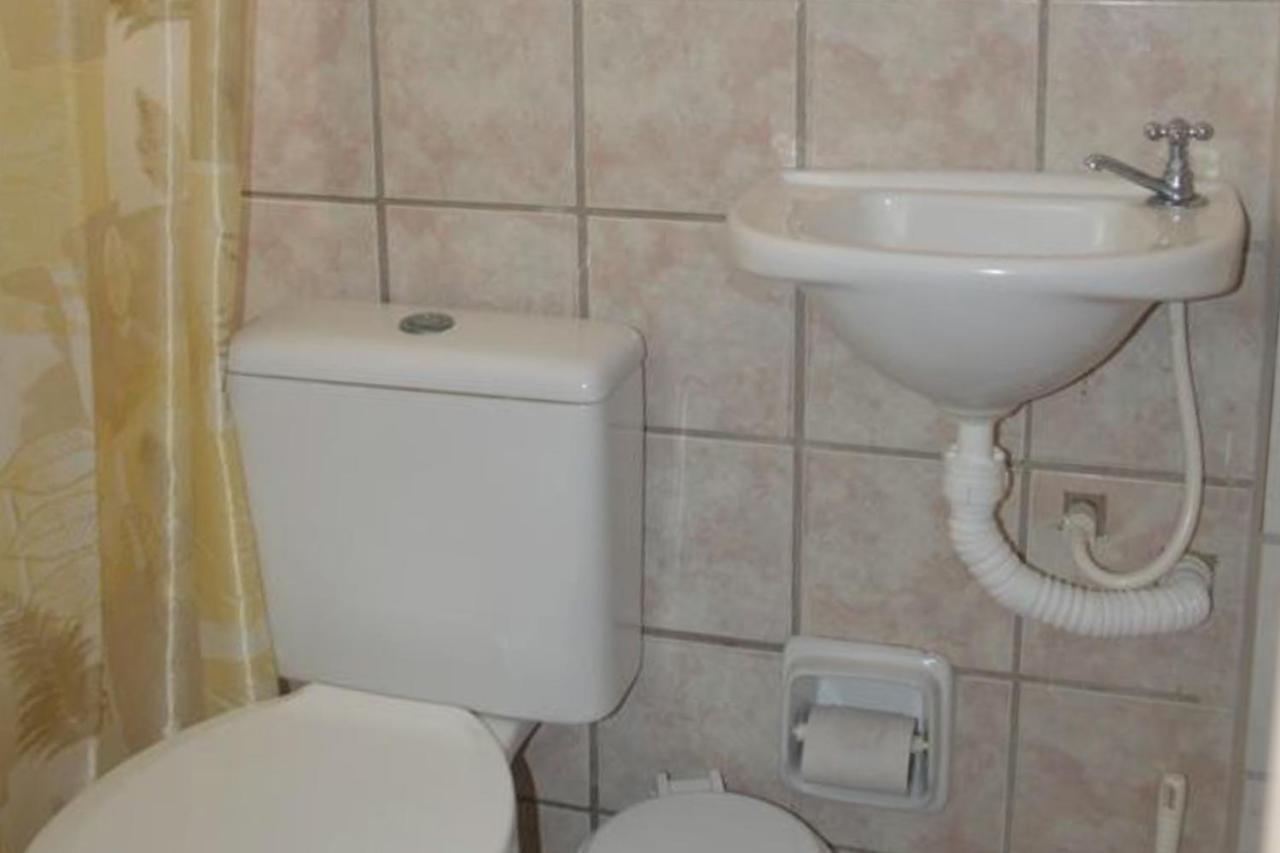 Oyo Hotel Arembepe Beach Hotel, Camacari Экстерьер фото